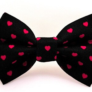 Valentine&#39;s Day Solid Red Hearts on Black Dog/Cat Bow Tie