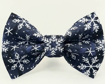 Blue with White Snowflakes Holiday Dog/Cat Bow Tie