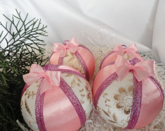 Christmas tree ball, set of 4, pink and gold, perfect gift, christmas ornaments, handmade decorations, kimekomi and patchwork