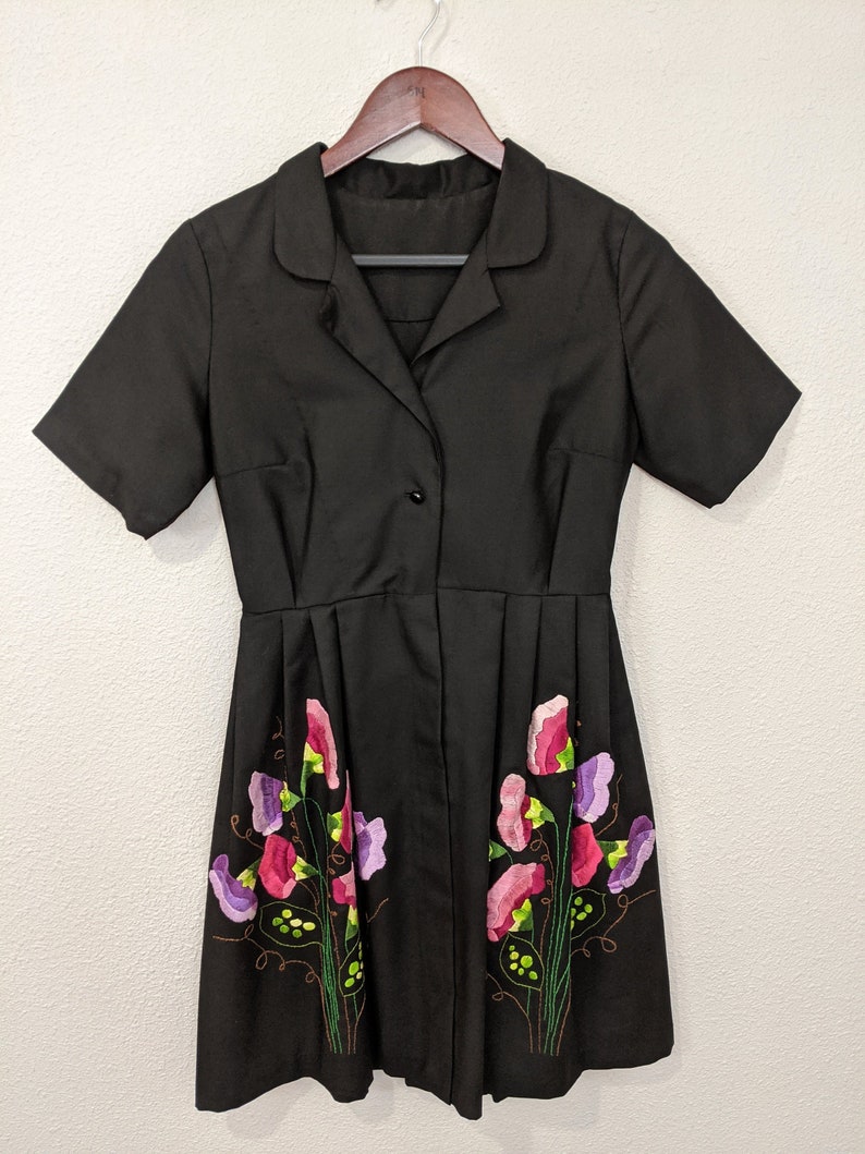 A-line Floral Embroidery Small Petite Hand Embroidered Gown 60s70s Black Embroidered Dress