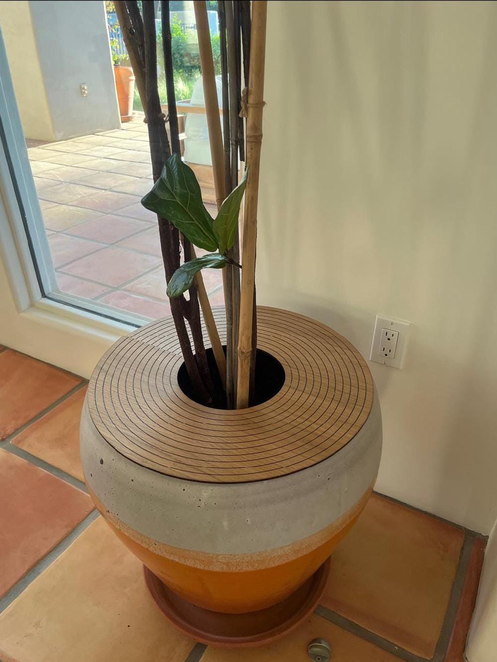 Eco-friendly Soil Moisture Guard - Protective Planter Cover for Large  Trees, Decorative Humidity Retaining Disk, Modern Plant Care - Etsy