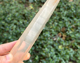 7.83“Long Tangerine Laser Quartz Wand/Laser Crystal Specimen with Faint Blue Needle Inclusion/Record Keeper Crystal/Healing/Meditation/219g