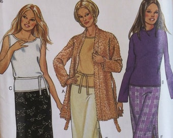 Misses' tops, skirts and sweater pattern NEW LOOK 6009 size A 6-16