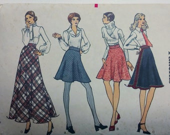 Misses' Vintage Bias Flared Skirt, Vogue 8351, waist 25"