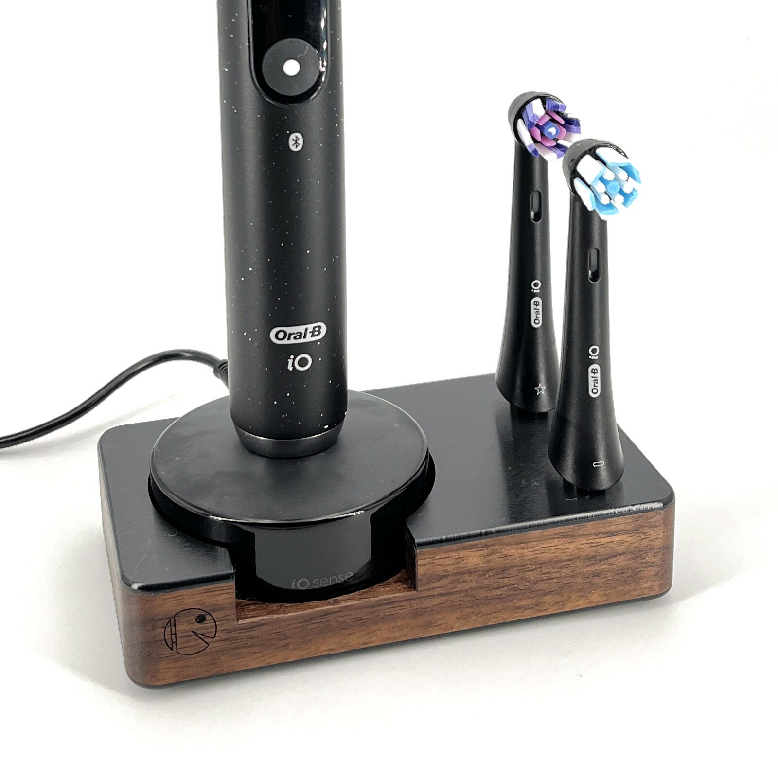 Olivia holder for Oral-B iO 10 electric toothbrush, wooden holder - for charger 3786 iOsense