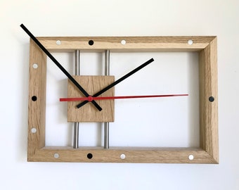 Moderne Wanduhr Vroni - Holz aus Eiche - asymmetrisch, Wanddeko, Holzuhr