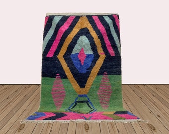 Vibrant Moroccan Rug, Eclectic Geometric Patterns for Modern Home Decor !