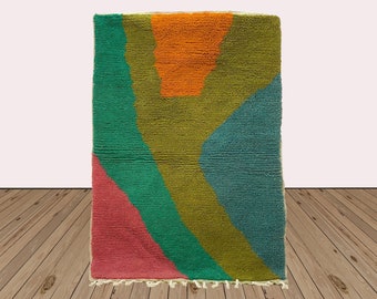 Vibrant Geometric Moroccan Rug, Handwoven Wool, Colorful Home Decor!