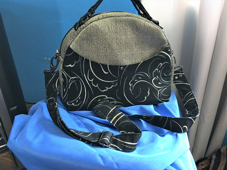 Crossbody Dress Up