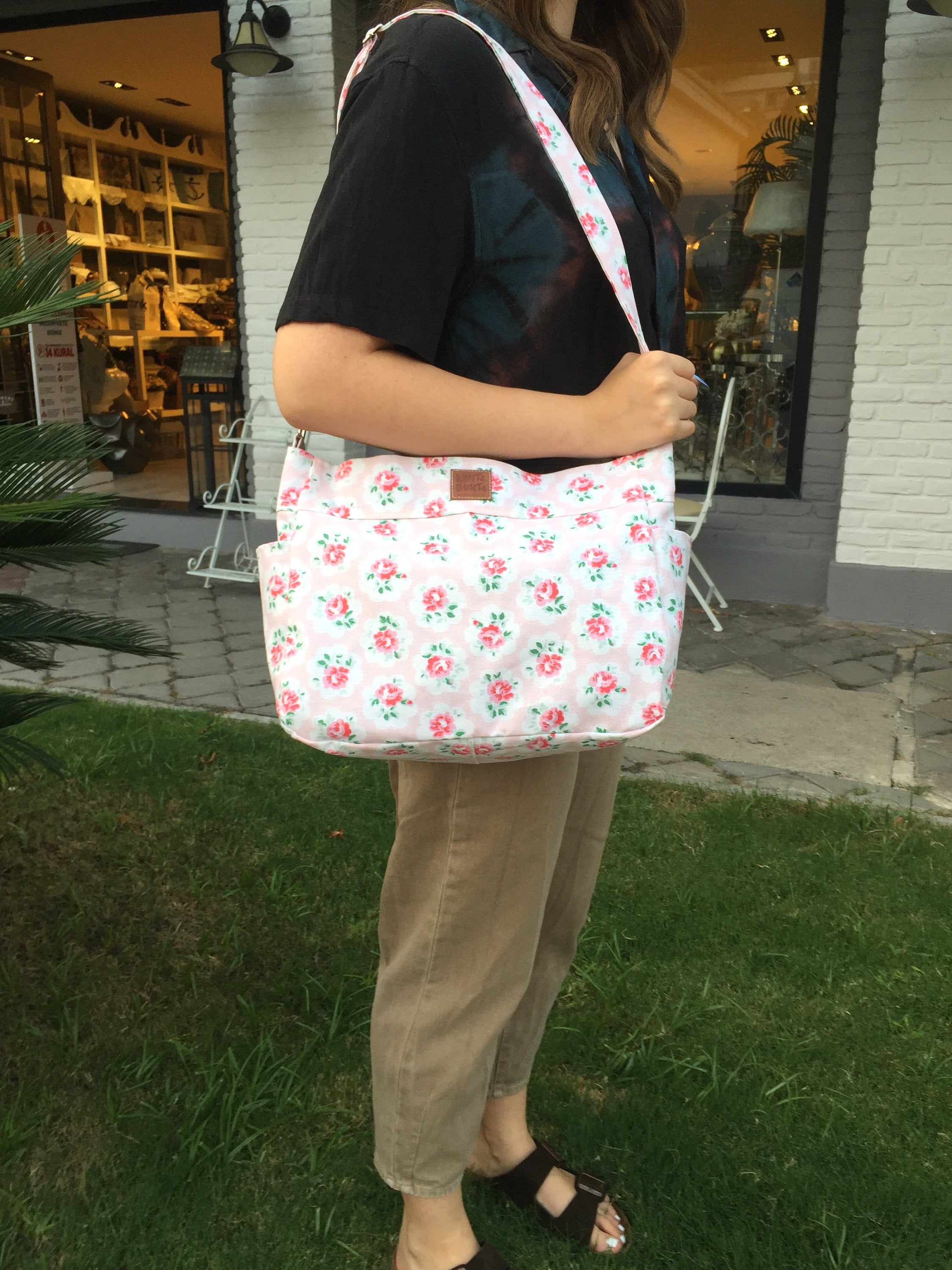 Cath Kidston Romantic Floral Pink Messenger Bag