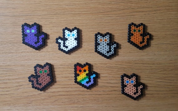 De Pixel Art Geometrique De Chat Porte Cles Magnetique Badge Etsy France