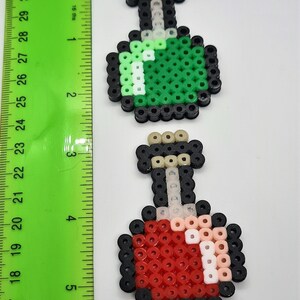 Pixel 8-bit Potion Bottles Magnet Keychain Badge Phone Charms Colourful ...