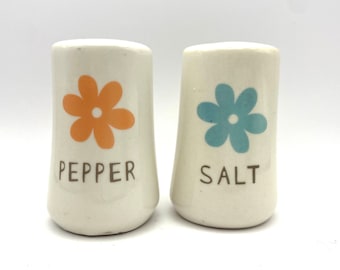 Ceramic Flower Salt and Pepper Shakers