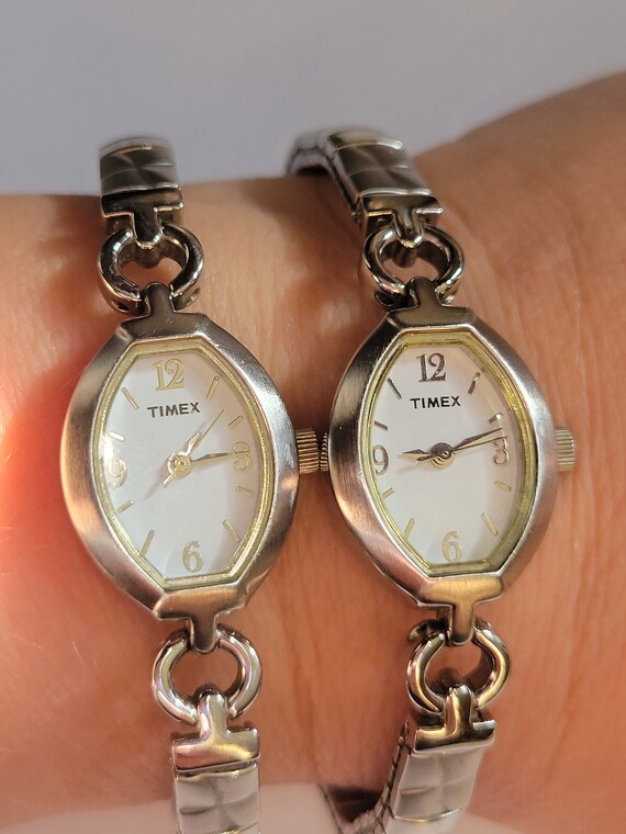 Vintage Timex Ladies Watches 2 sold together - image 5