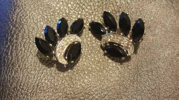 Sarah Coventry Vienna Nights Clip Earrings and Br… - image 5