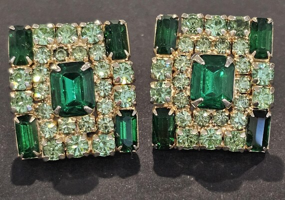 Vintage Emerald Green Rectangular Rhinestone Clip… - image 4