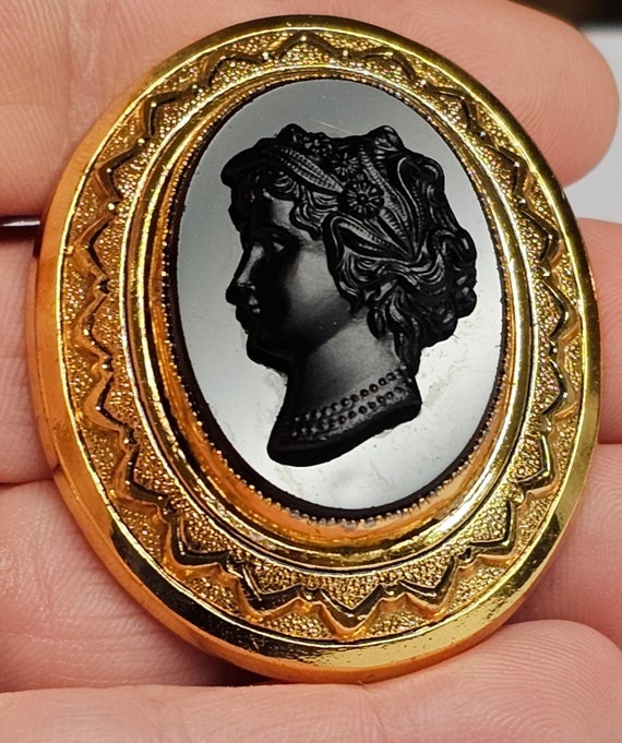 Vintage Black Glass Cameo Brooch pin Etsy