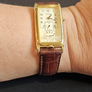 Pulsar Tank Watch - Etsy display picture 3