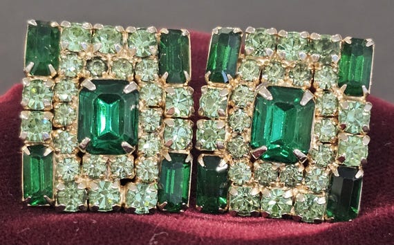 Vintage Emerald Green Rectangular Rhinestone Clip… - image 6