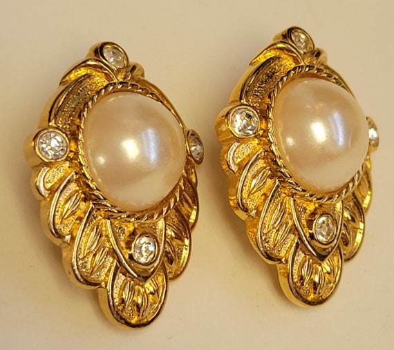 KJL for AVON Faux Pearl and Clear Rinestone Earri… - image 3