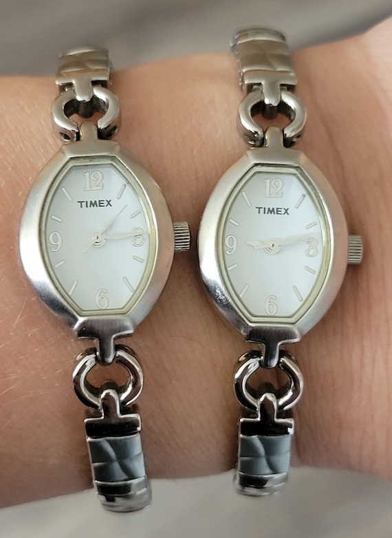 Vintage Timex Ladies Watches 2 sold together - image 4