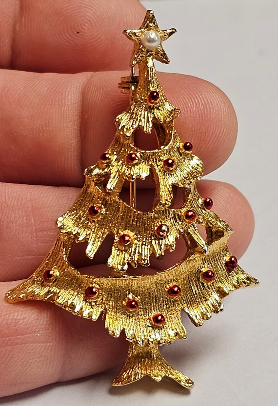 Vintage Gerry's Goldtone Christmas Tree Pin/Brooch - image 4