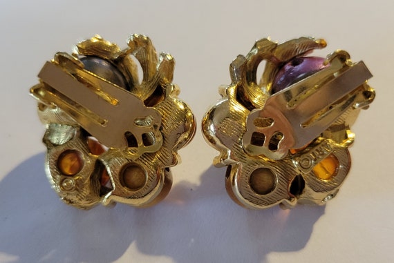 Vintage ART cluster bead clip earrings - image 2