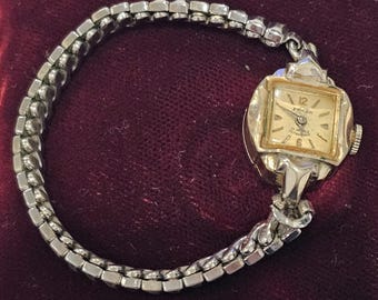 RUNS Elegant 10K RGP 1950s Benrus Cocktail Watch W/ Jeweled  display picture 1