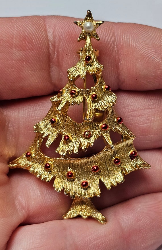 Vintage Gerry's Goldtone Christmas Tree Pin/Brooch - image 7