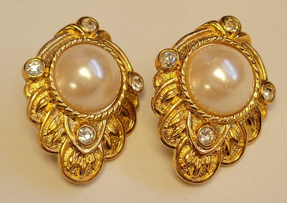 KJL for AVON Faux Pearl and Clear Rinestone Earri… - image 2