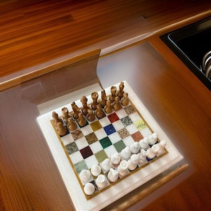 Handgefertigtes Marmor Inlay Schachspiel: Luxus Home Decor Spiel