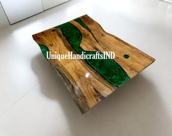 Tavolo in legno epossidico con arte del fiume in resina verde / Tavolo in resina epossidica / Piano tavolo in resina epossidica, Bordo vivo epossidico, Tavolo da pranzo epossidico Decorazioni per la casa