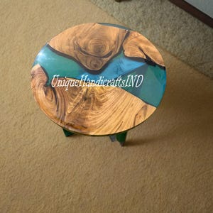 Epoxy Table Top, Center Table, Custom Order, Transparent Green Epoxy Resin Table, Epoxy Coffee Table, Wooden Table, Round Natural Wood Arts