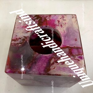 Soporte de caja de pañuelos en piedra de ágata rosa / caja de pañuelos de piedra de cuarzo / caja de servilletas de baño decoración del hogar hecha a mano regalos del día de las madres