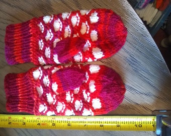 Newfoundland Knitted Mittens, Red mittens, very warm, child size