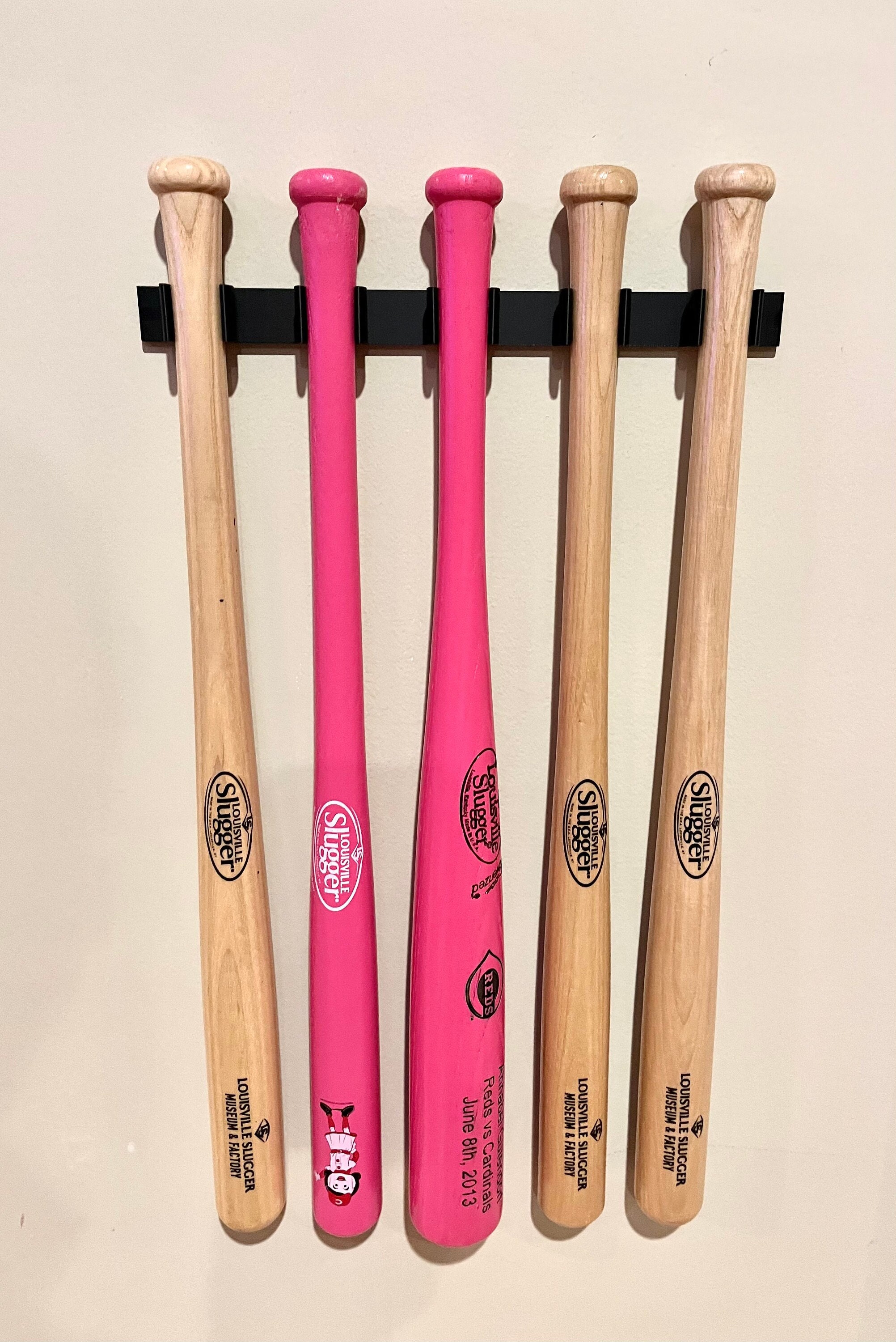 Acrylic Baseball Bat Wall Mount Bat Display Rack Holder Stand Clear Case Horizontal Bracket Softball Screws