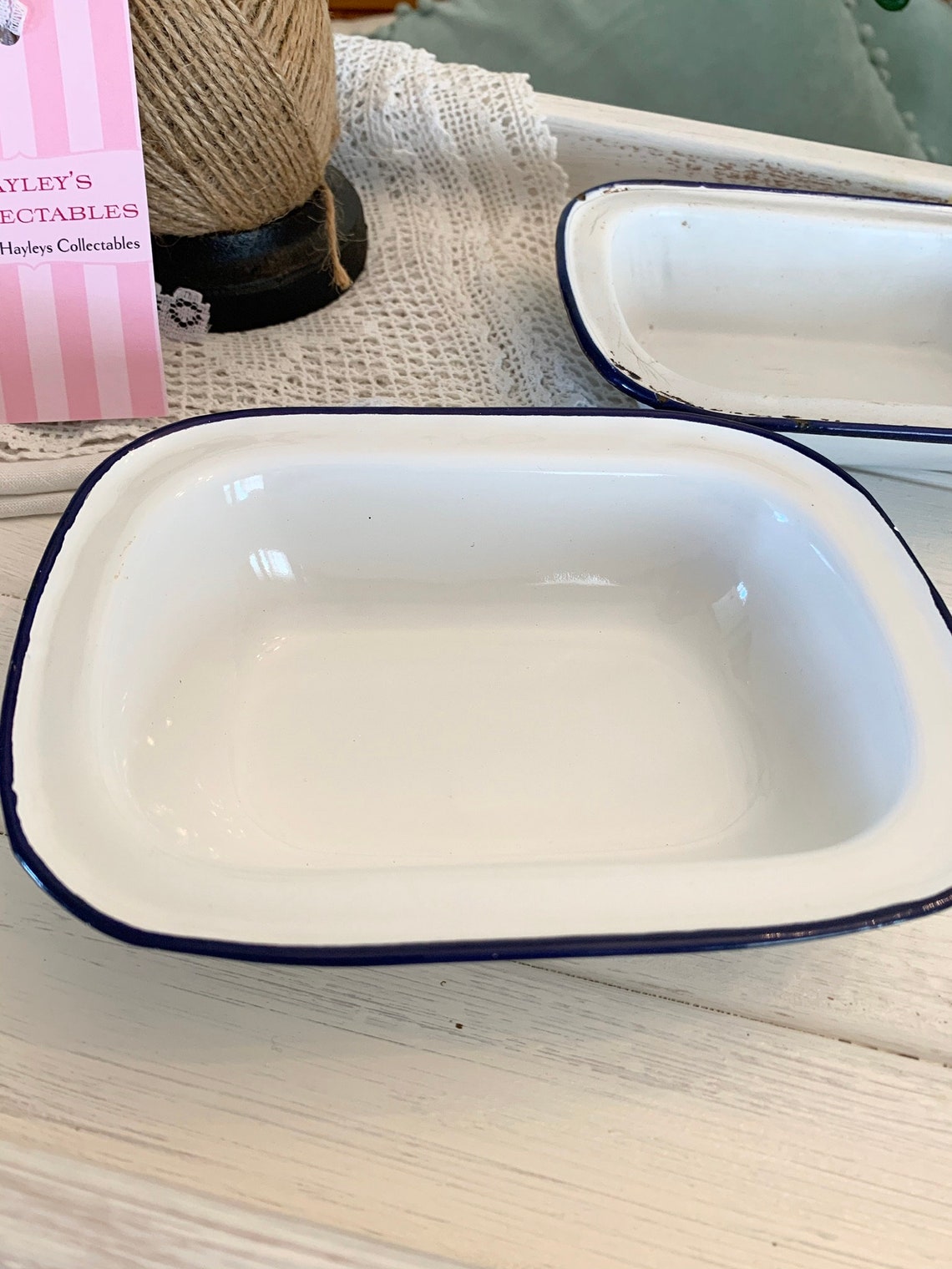 2 X Small Enamel Pie Dishes Vintage Collectable Kitchenalia Etsy