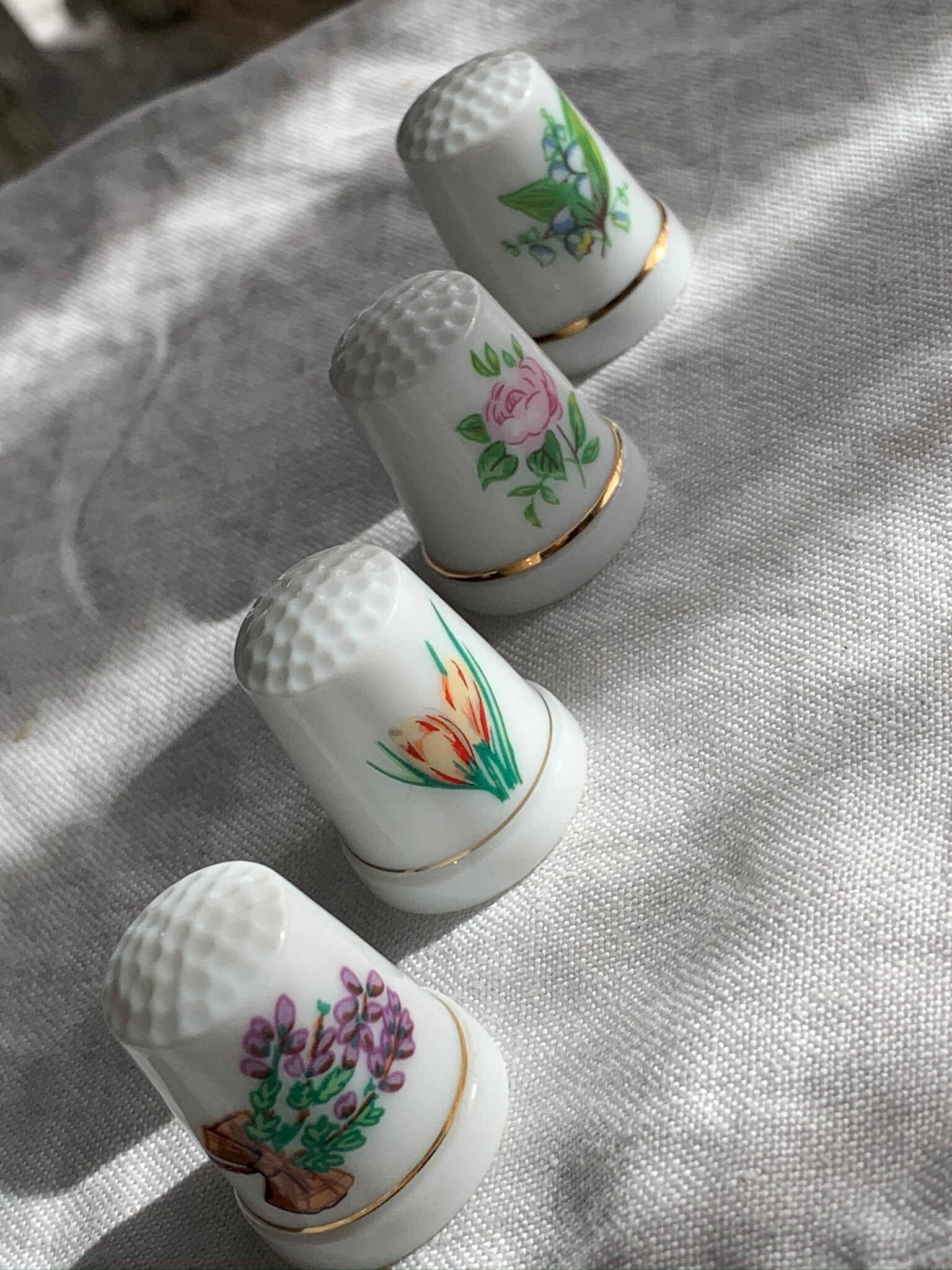 Set of 4 China Thimbles Collectable Etsy Israel