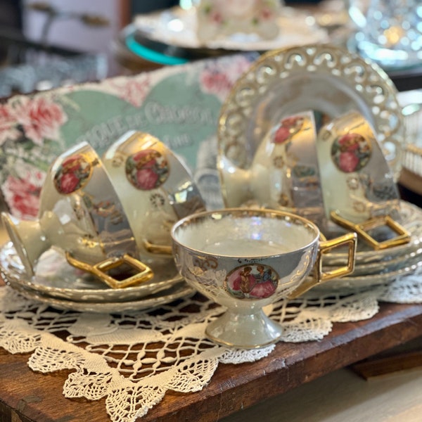 Fragonard Romance Lustre - Set Of 5  Duos - Cups and Saucers - Plus 1 Extra Saucer - Victorian Fine China - 22K Gold Plated - Stunning set
