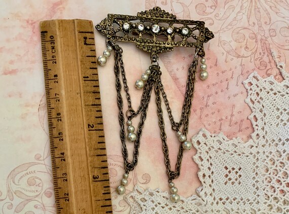OOAK - Lovely Pearl Drop  and Diamanté Brooch - R… - image 3