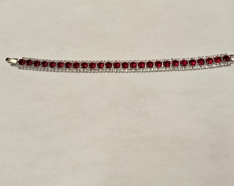 Women’s Glass Bead Bracelet