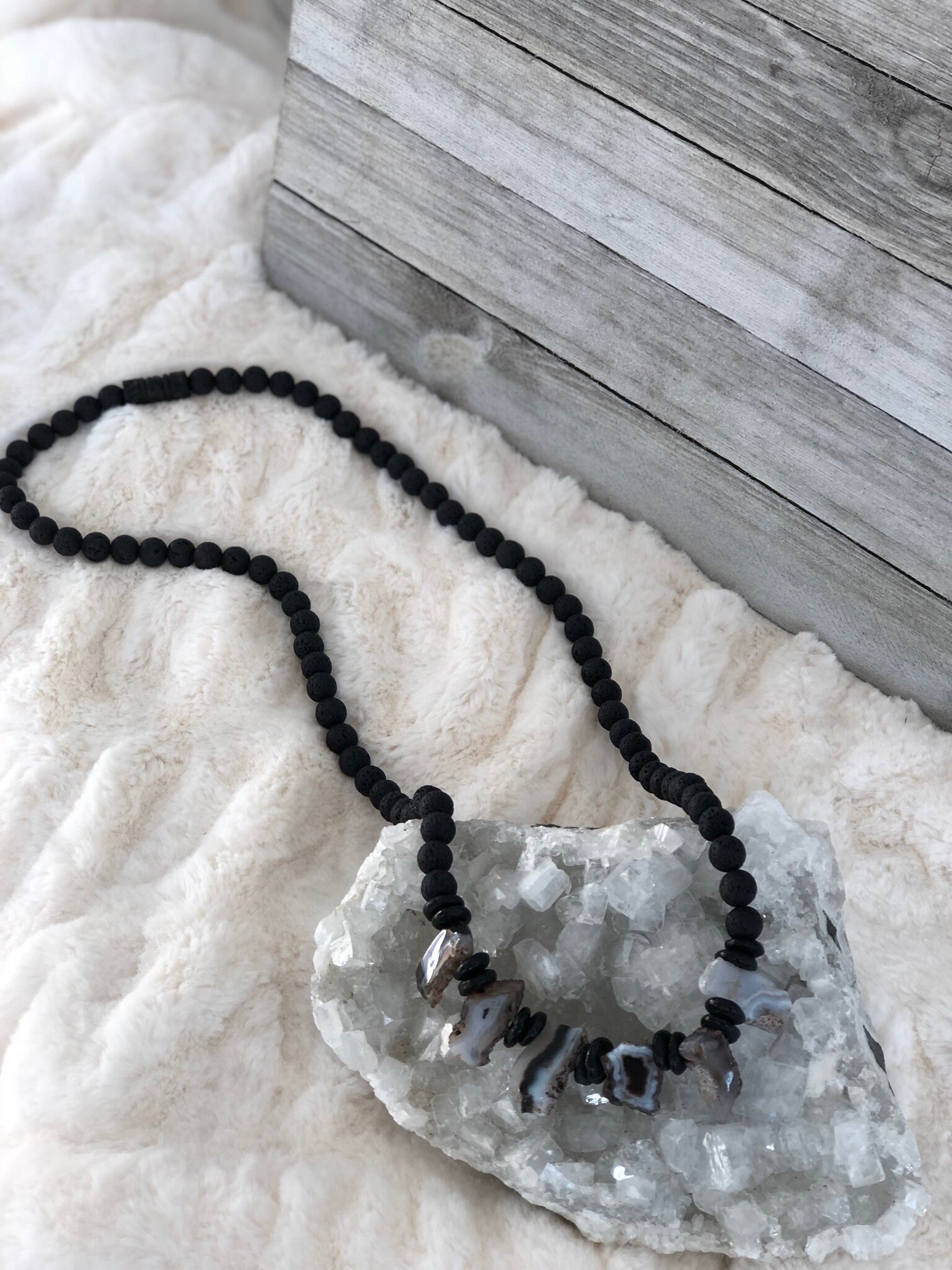 black lace agate stone