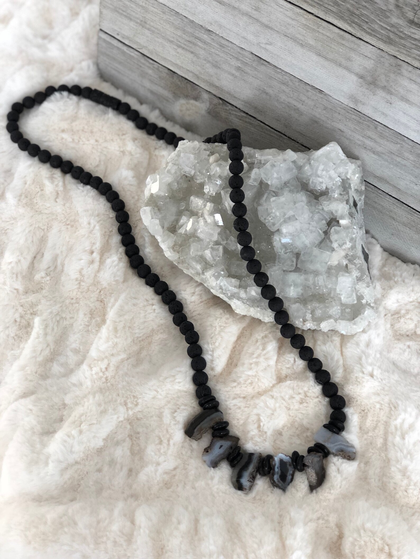 black lace agate stone