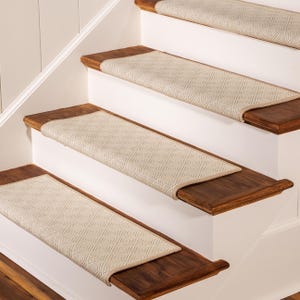 Lyndon Snow Carpet Stair Treads