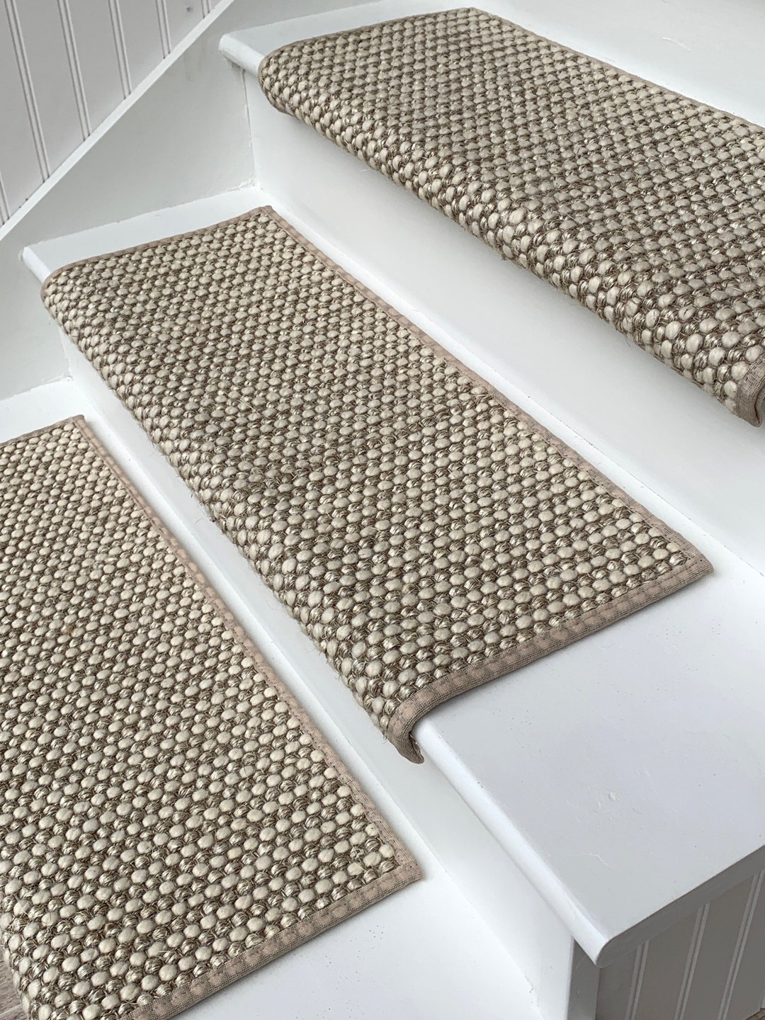 Climbing Up Comfort and Style with Carpet Runners
