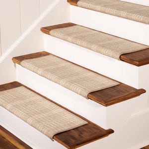 Pristine Plaid Carpet Stair Treads
