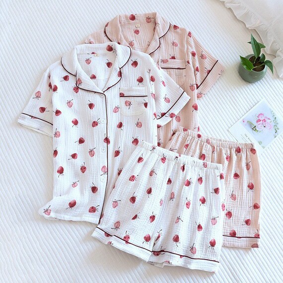 100% Cotton Print Strawberry Fruit 