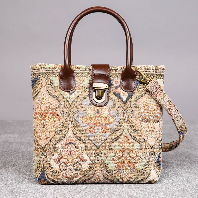 Personalized Victorian Carpet Bag Vintage Leather Handmade Everyday Compact Tote Bridesmaid Gift for Her Golden Age Beige Color