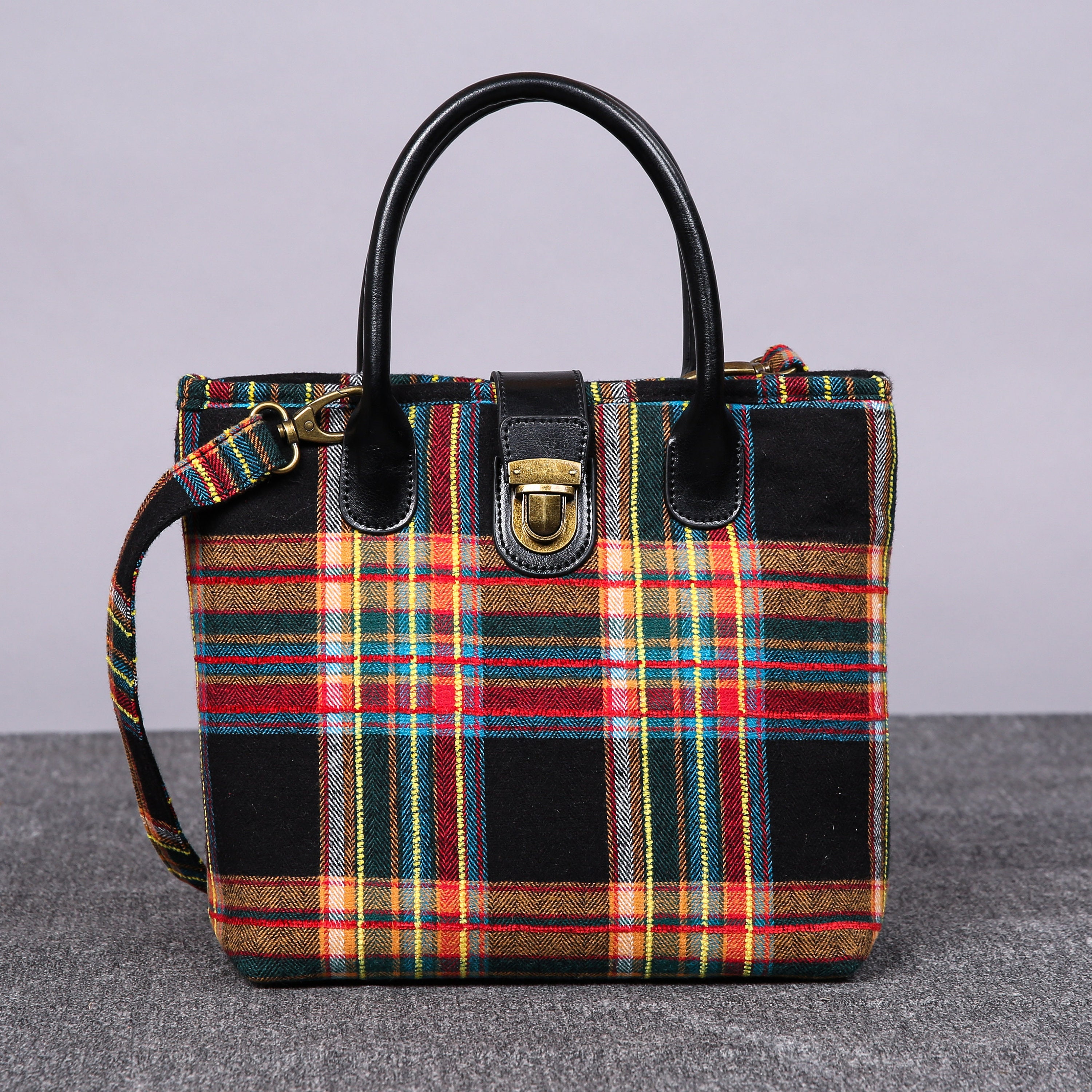 Tartan carpet bag discount