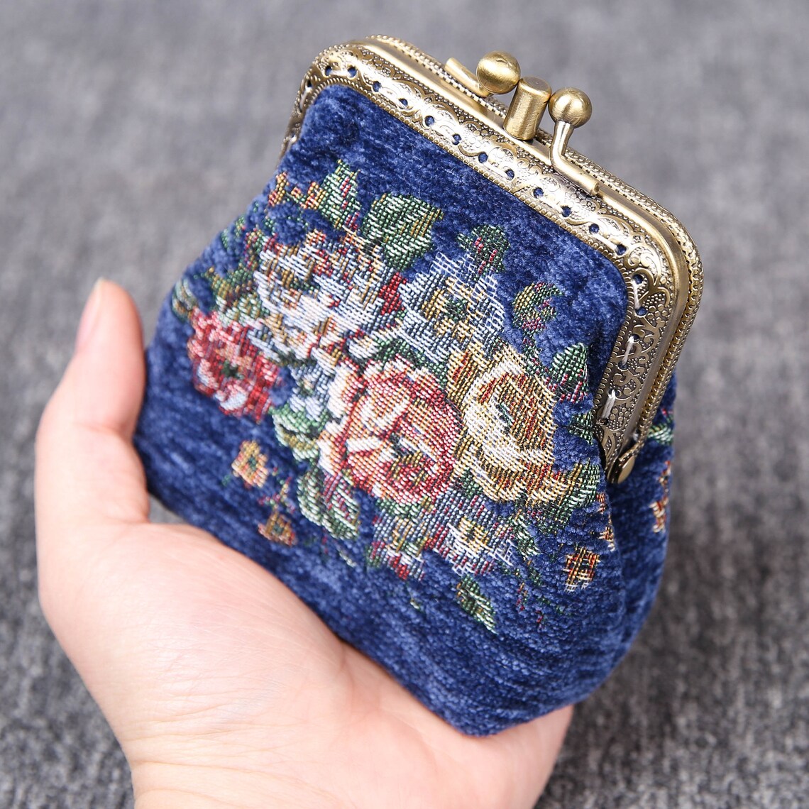 Vintage Handsewn Carpet Coin Purse Victorian Style Double Kiss Etsy